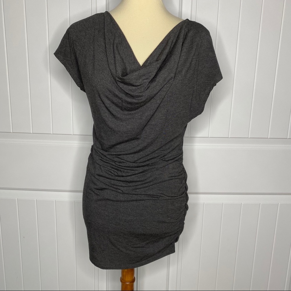 5/$25! Kimi + Kai NWT gray maternity tunic top sz small